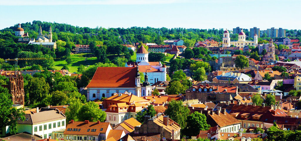 自然豊かでメルヘンチックな国リトアニアの仕入れ雑貨特集 デザイナーズフリッジ